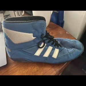 Rare Adidas blue absolute size 8.5